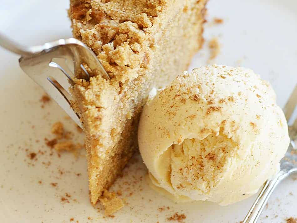Gingerbread Spice Coffee Cake