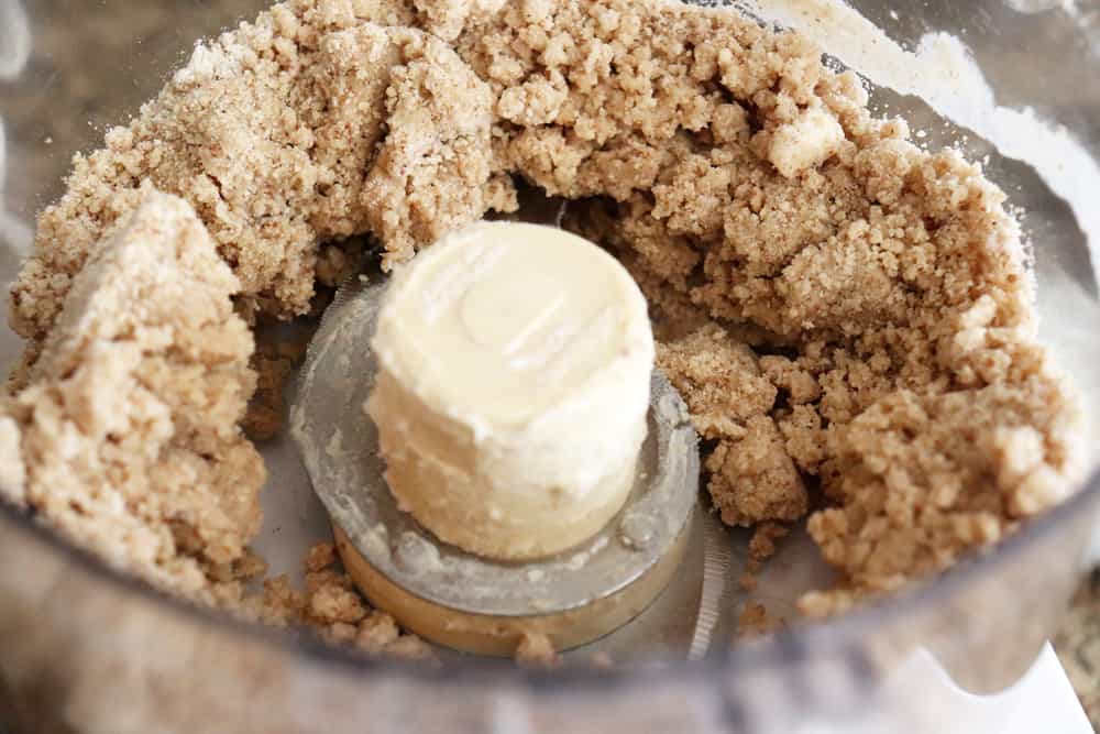 Coarse crumbs for Vegan Pecan Sandies dough