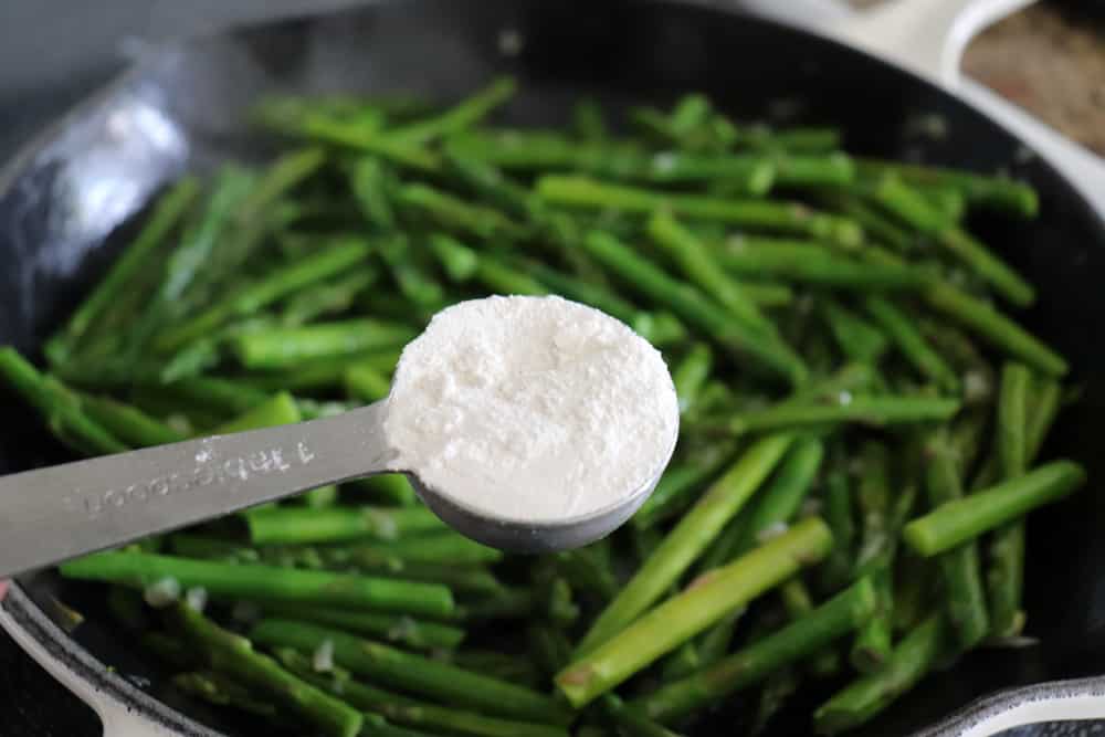 Adding a tablespoon of flour to asparagus