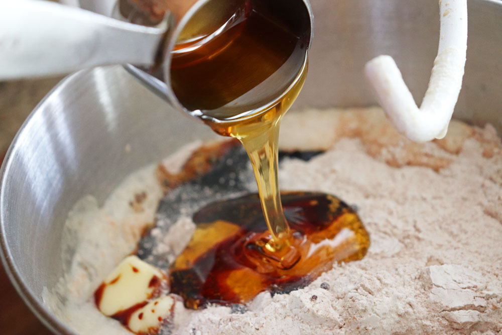 Adding vegan honey alternative